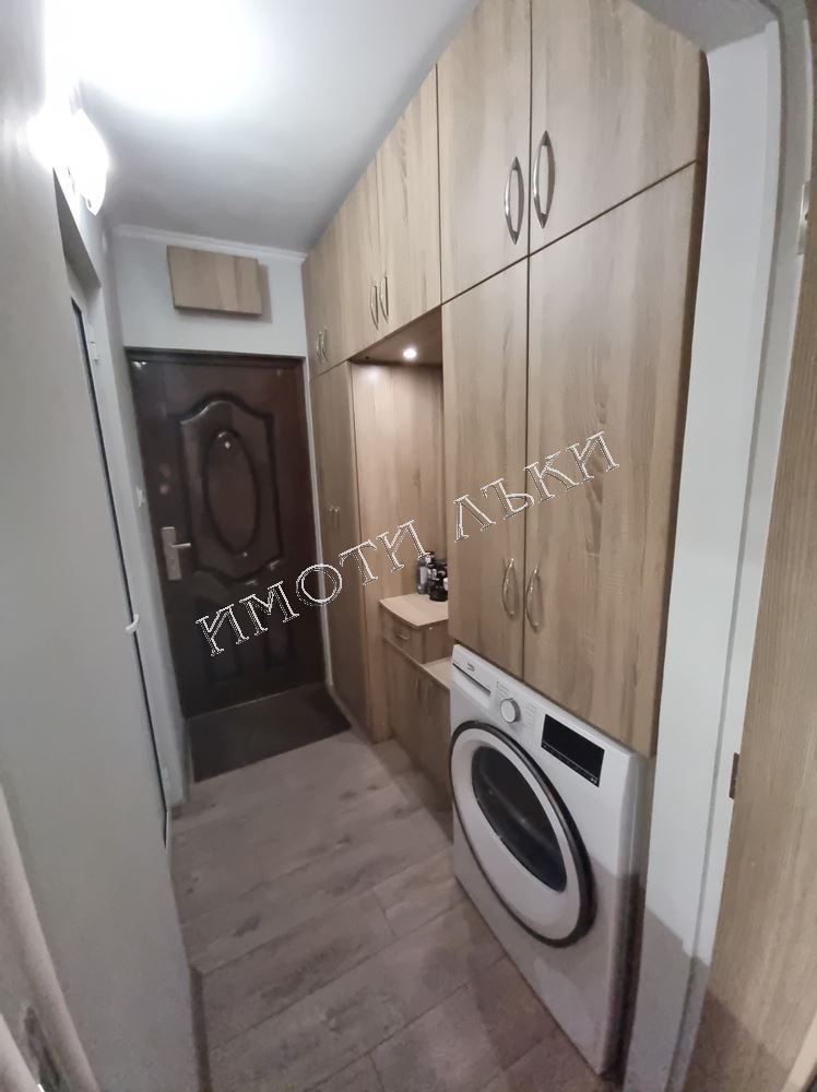 1-стаен , Погребите, Варна