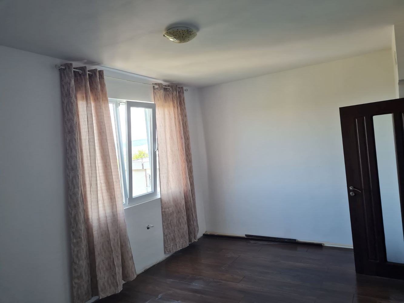 3-стаен , гр.Девня, Варна обл.