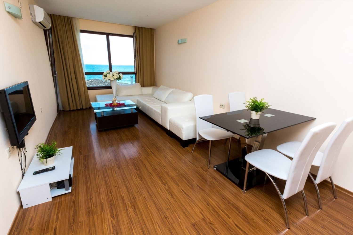 2-стаен , к.к.Златни пясъци, Варна