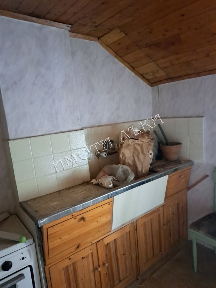 Къща , с.Константиново, Варна обл.