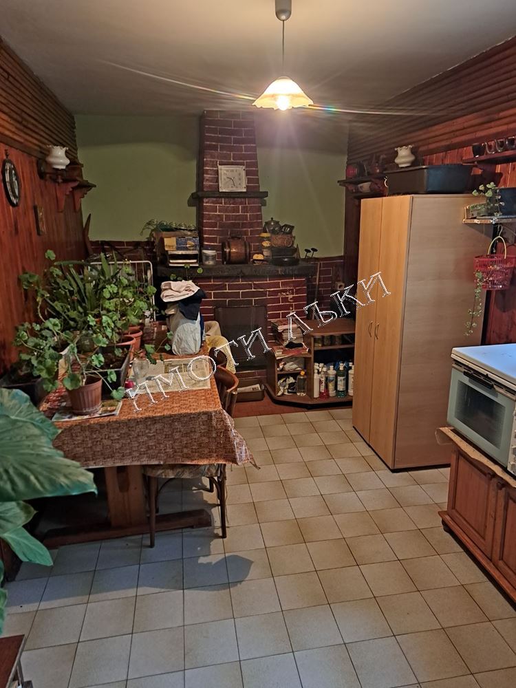 Къща , с.Константиново, Варна обл.