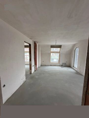 3-стаен , Колхозен пазар, Варна