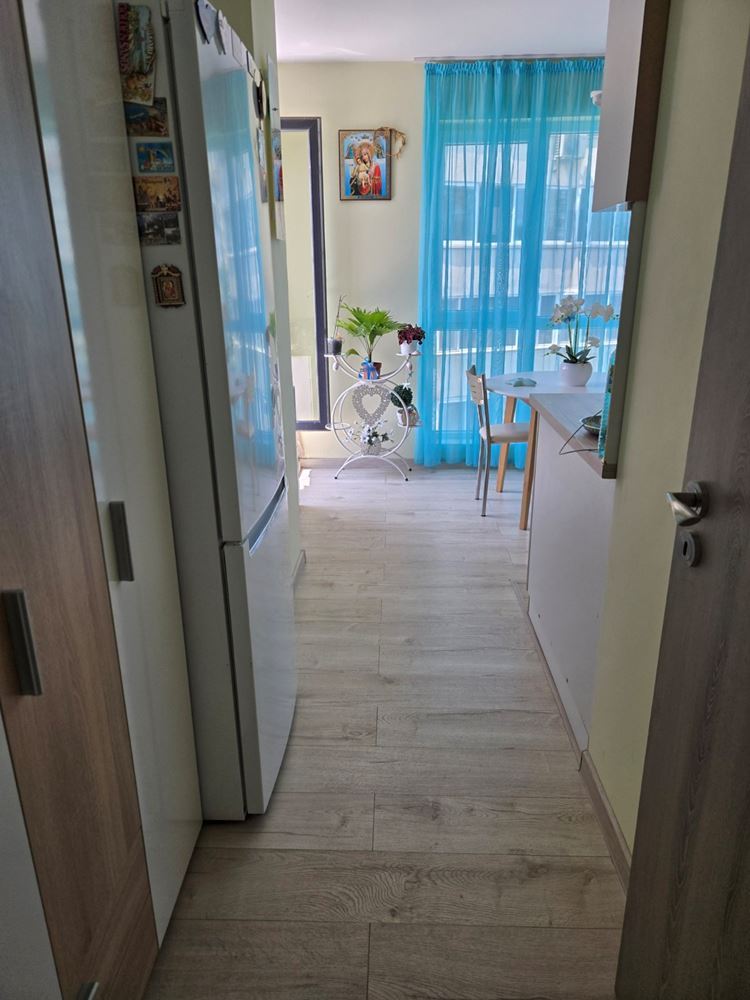 Варна 2-стаен 